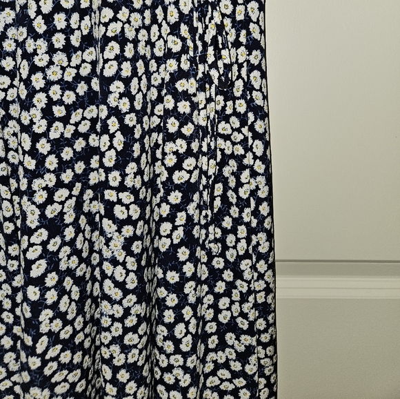 G.I.L.I Dress Size Medium/Large - Picture 3 of 8